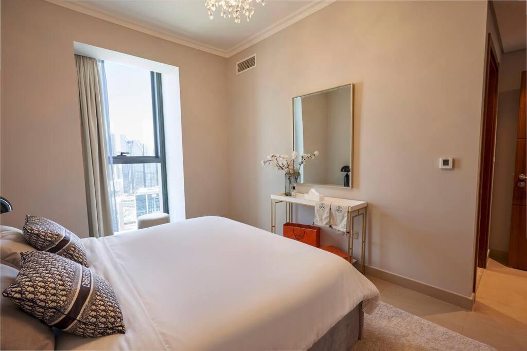 Апартаменти Larbi Breathtaking Burj And Fountain View Luxurious 2 Bed Дубай Екстер'єр фото